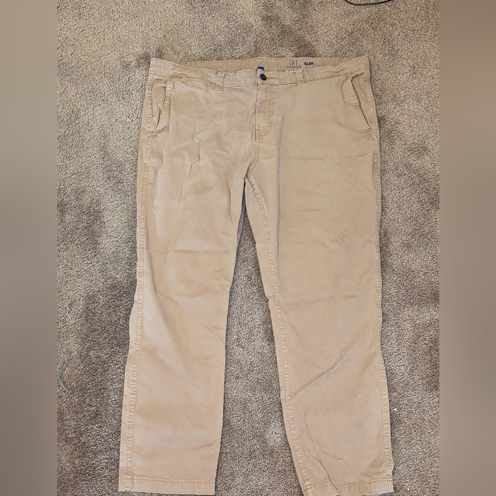 Khaki Jeans
